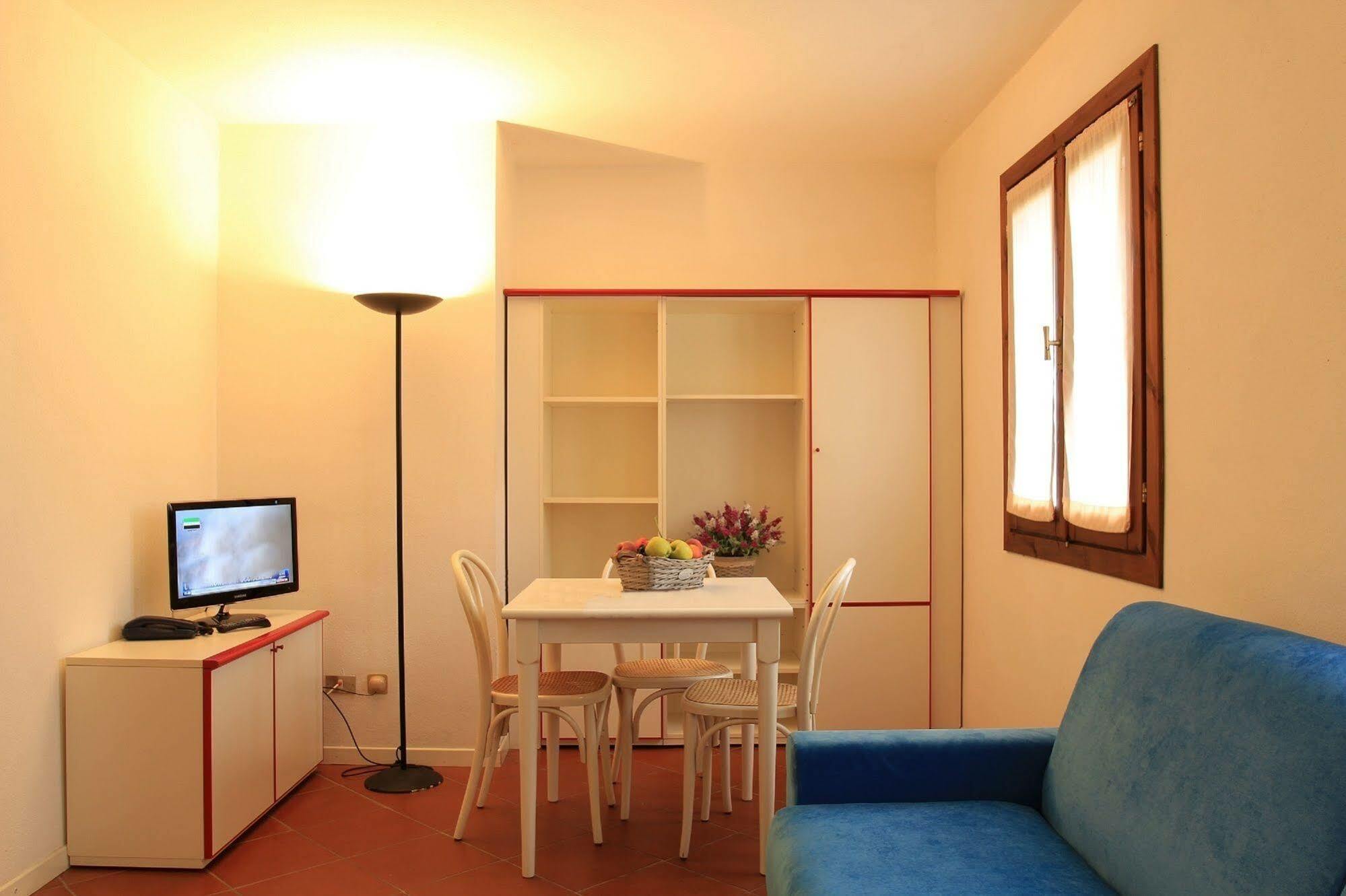 Residence Bouganville Porto Rotondo Esterno foto