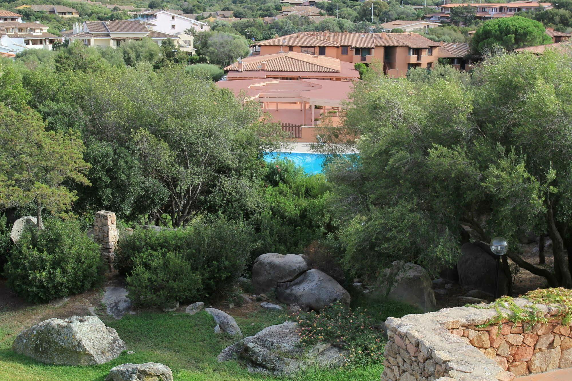 Residence Bouganville Porto Rotondo Esterno foto